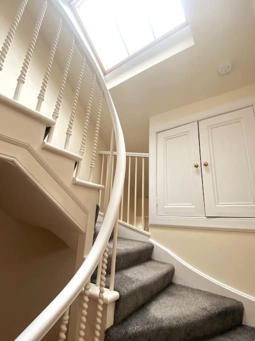 Highland Historical Home In Inverness City Centre Ngoại thất bức ảnh
